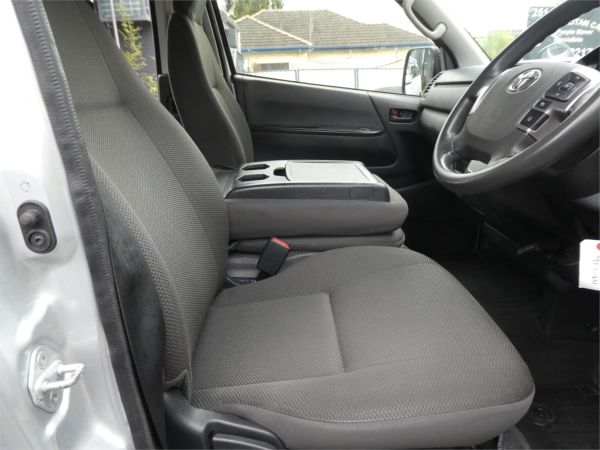 2021 Toyota Hiace GDH201 DX image