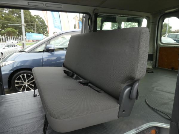 2021 Toyota Hiace GDH201 DX image