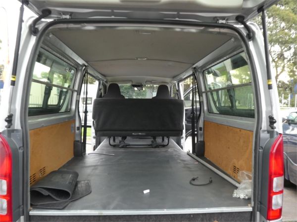 2021 Toyota Hiace GDH201 DX image