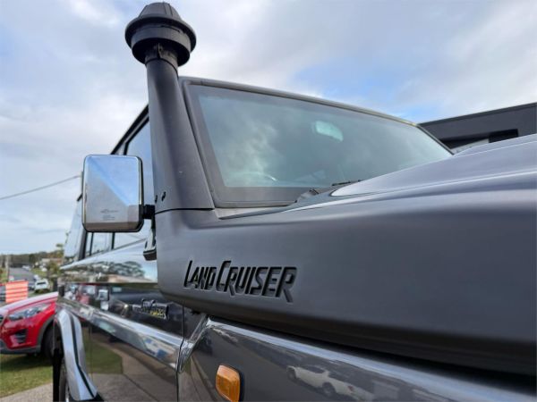 2019 Toyota Landcruiser VDJ76R GXL image