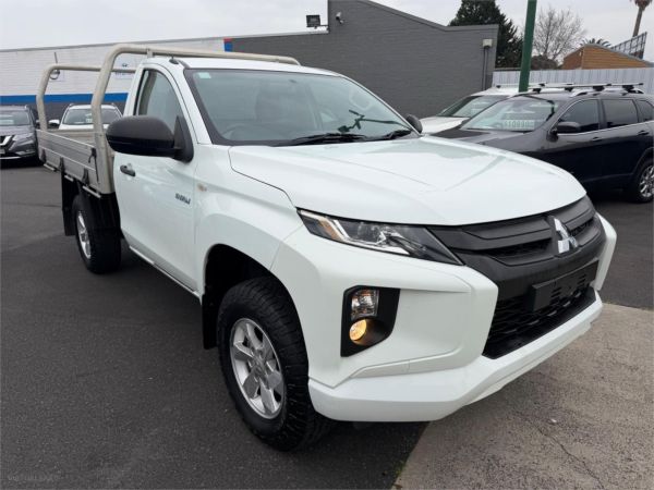 2019 Mitsubishi Triton Cab Chassis MR MY19 GLX image