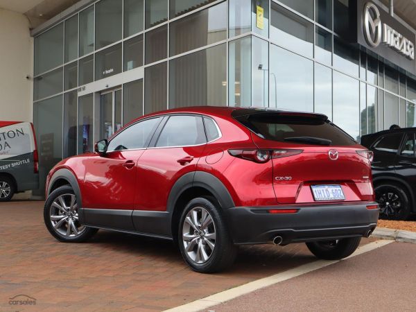 2021 Mazda CX-30 G25 Touring image