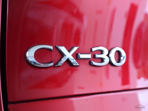 2021 Mazda CX-30 G25 Touring image