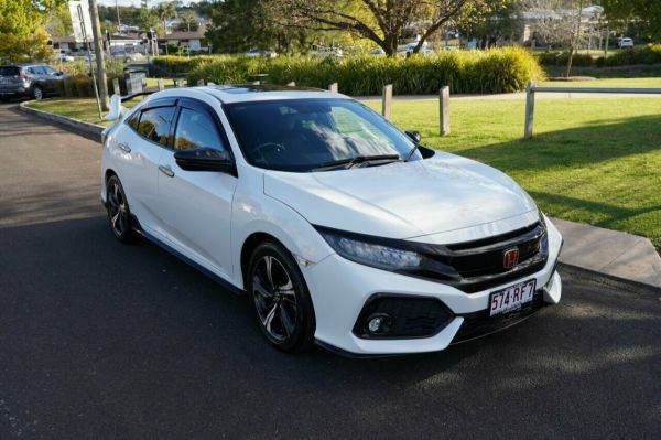 2017 Honda Civic MY17 RS White Continuous Variable Hatchback image