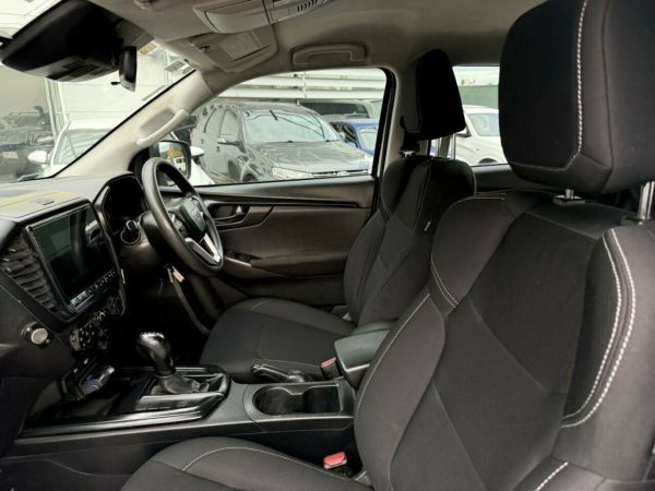 2022 Isuzu D-MAX RG MY23 SX Crew Cab White 6 Speed Sports Automatic Cab Chassis image