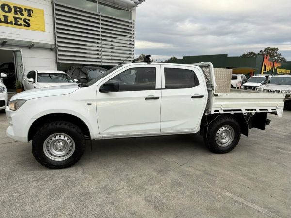 2022 Isuzu D-MAX RG MY23 SX Crew Cab White 6 Speed Sports Automatic Cab Chassis image