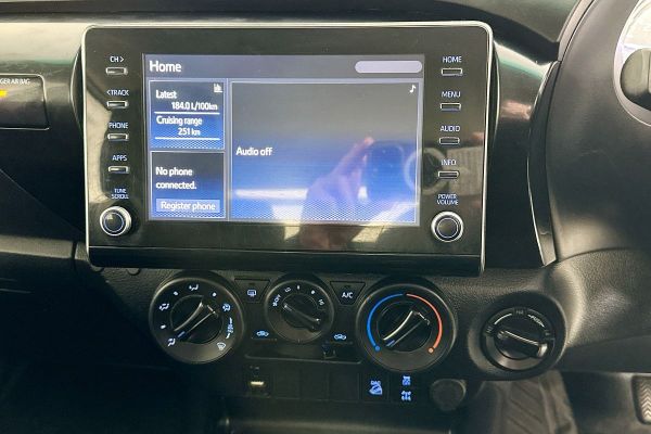 2020 Toyota Hilux GUN126R SR image