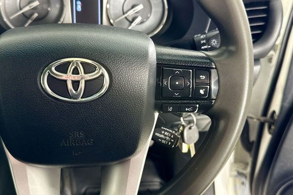 2020 Toyota Hilux GUN126R SR image