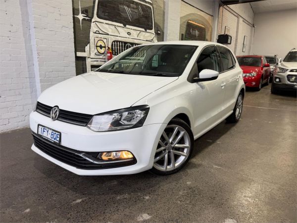 2016 VOLKSWAGEN POLO 5D HATCHBACK 6R MY16 81 TSI COMFORTLINE image