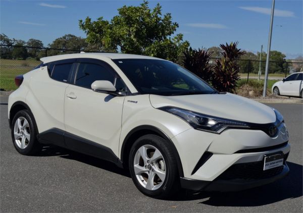 2019 Toyota C-HR SUV ZYX10 S LED PACKAGE image