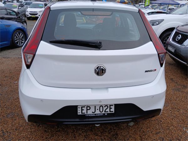 2021 MG MG3 SZP1 MY21 Core image