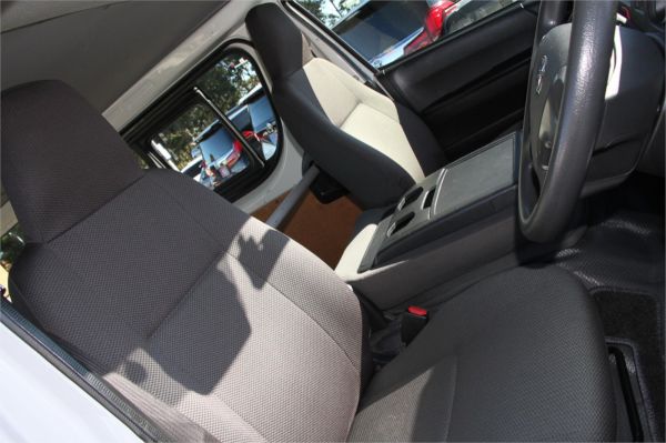 2020 Toyota HIACE Van TRH200V DX (Camper Kit) image