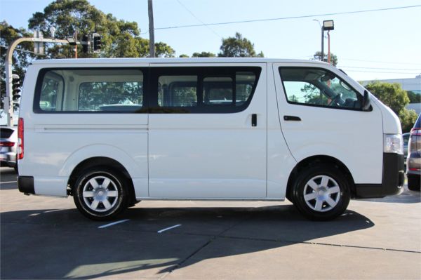 2020 Toyota HIACE Van TRH200V DX (Camper Kit) image
