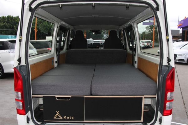 2020 Toyota HIACE Van TRH200V DX (Camper Kit) image