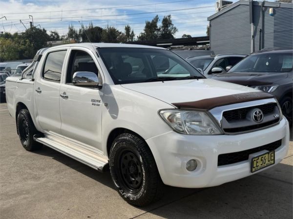 2011 Toyota Hilux Utility GGN15R MY10 SR5 image