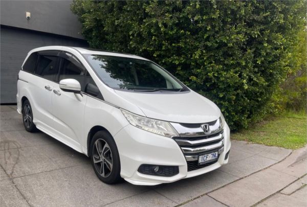 2014 Honda Odyssey Wagon RC MY14 VTi-L image