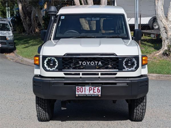 2024 Toyota Landcruiser GDJL78R Workmate Troopcarrier image