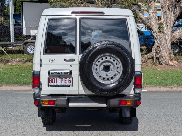 2024 Toyota Landcruiser GDJL78R Workmate Troopcarrier image