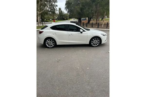 2018 Mazda 3 SP25 GT BN Series image