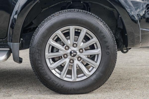 2017 Mitsubishi Triton GLS MQ Auto 4x4 MY18 Double Cab image