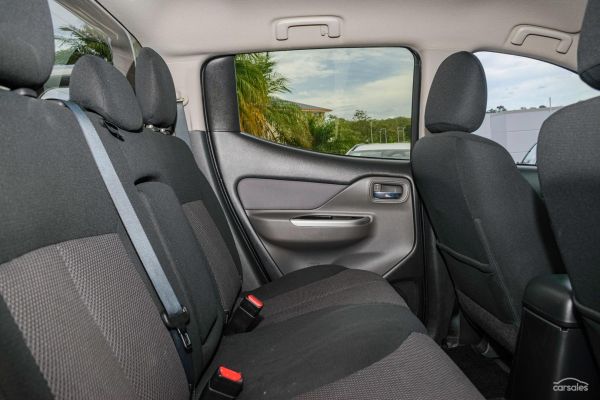 2017 Mitsubishi Triton GLS MQ Auto 4x4 MY18 Double Cab image