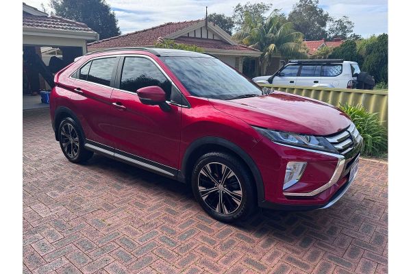 2018 Mitsubishi Eclipse Cross Exceed YA image