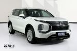 Image for 2023 Mitsubishi Outlander ZM ES