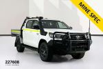 Image for 2023 Toyota Hilux GUN126R SR