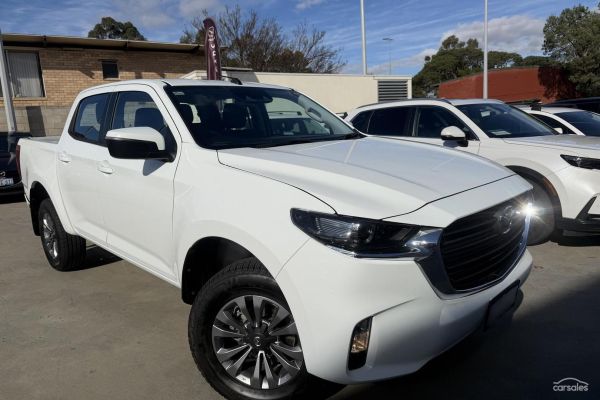 2023 Mazda BT-50  XT image