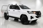 Image for 2018 TOYOTA HILUX DUAL CAB UTILITY GUN126R MY17 SR (4x4)