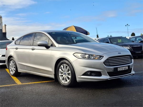 2016 Ford Mondeo Hatchback MD Ambiente image