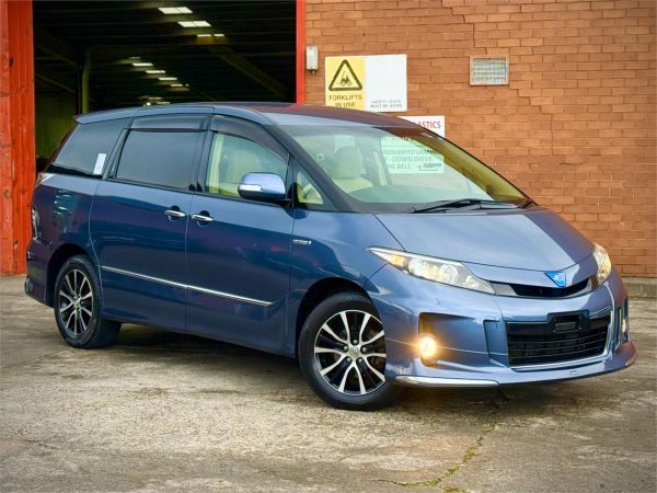 2014 Toyota Estima Wagon AHR20W Aeras Hybrid image