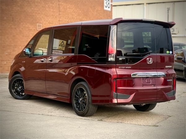 2019 Honda Stepwgn Wagon RP5 Spada image