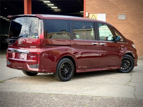 2019 Honda Stepwgn Wagon RP5 Spada image