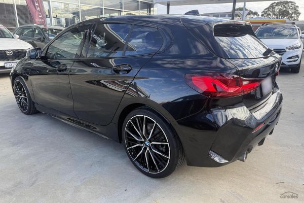 2020 BMW 1 Series F40 118i M Sport image
