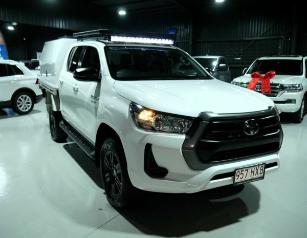 2023 Toyota Hilux GUN126R SR image
