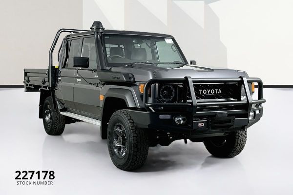 2024 Toyota Landcruiser GDJL79R GXL image