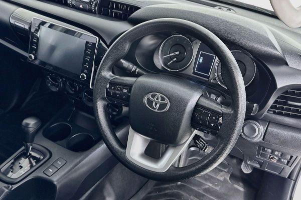 2023 Toyota Hilux GUN126R SR image