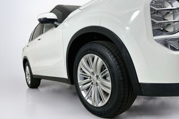2023 Mitsubishi Outlander ZM LS image