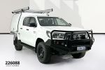 Image for 2019 Toyota Hilux GUN126R SR