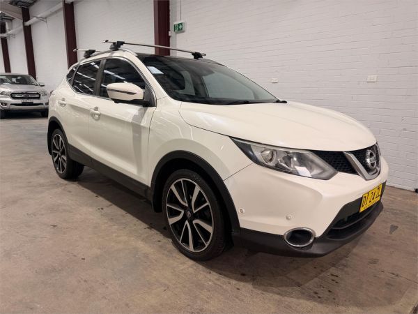 2015 Nissan QASHQAI Wagon J11 TL image