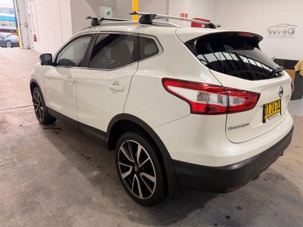 2015 Nissan QASHQAI Wagon J11 TL image