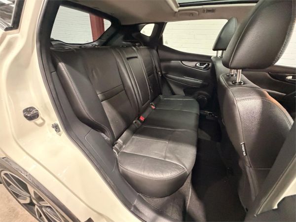 2015 Nissan QASHQAI Wagon J11 TL image