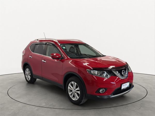 2015 Nissan X-TRAIL SUV T32 ST-L image