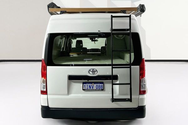 2022 Toyota Hiace GDH320R image