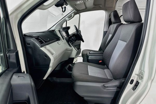 2022 Toyota Hiace GDH320R image