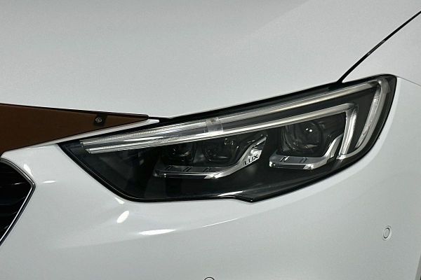 2018 Holden CALAIS V ZB image