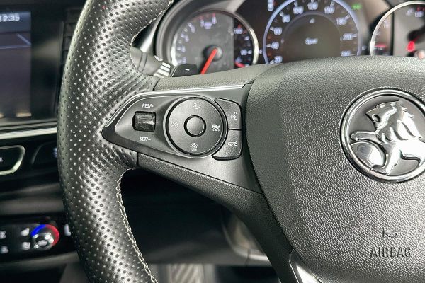 2018 Holden CALAIS V ZB image
