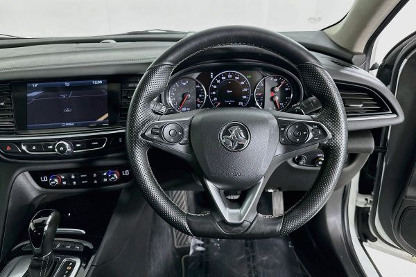 2018 Holden CALAIS V ZB image