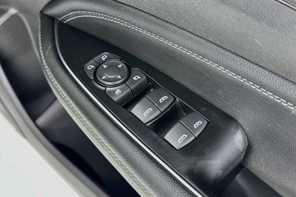 2018 Holden CALAIS V ZB image